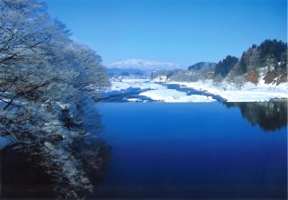 青い冬景色：大場美千代様撮影の画像